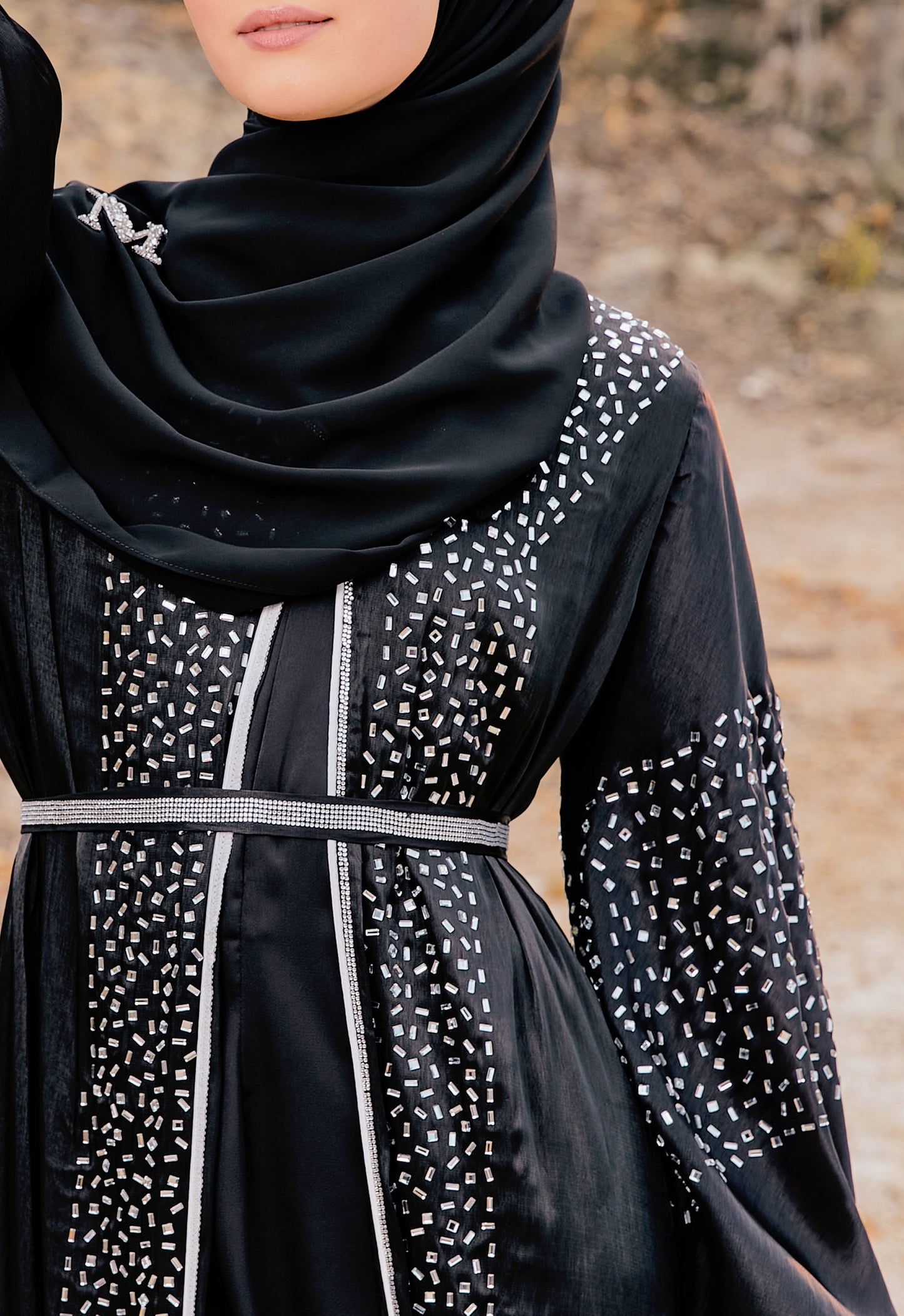 ZAHEERA ABAYA 2.0 - BLACK