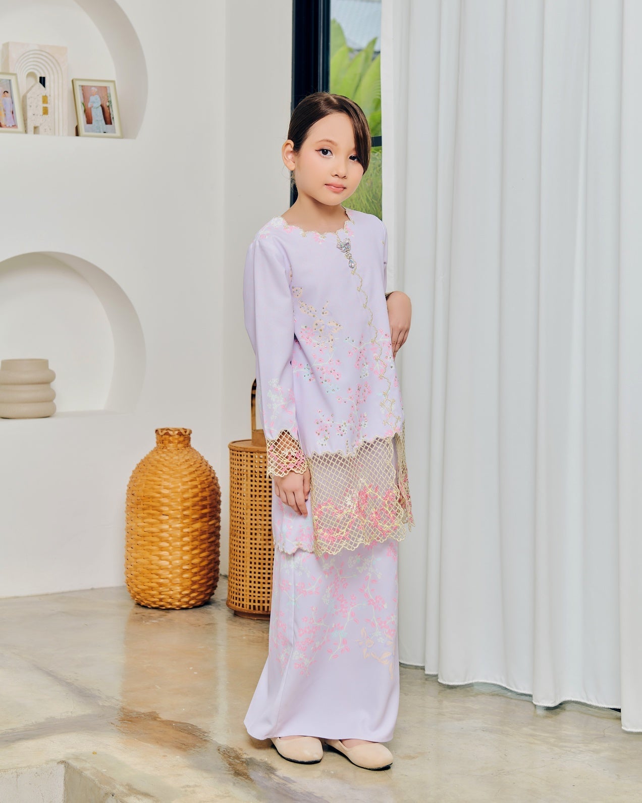 NATASHA KURUNG (KID)