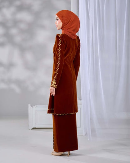 NAIFAH KEBAYA - BROWN