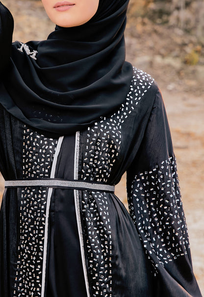 ZAHEERA ABAYA 2.0 - BLACK