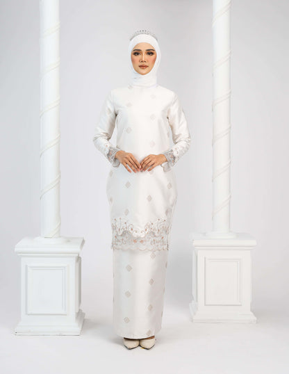 DAYANG KURUNG - OFF WHITE (Pre Order)