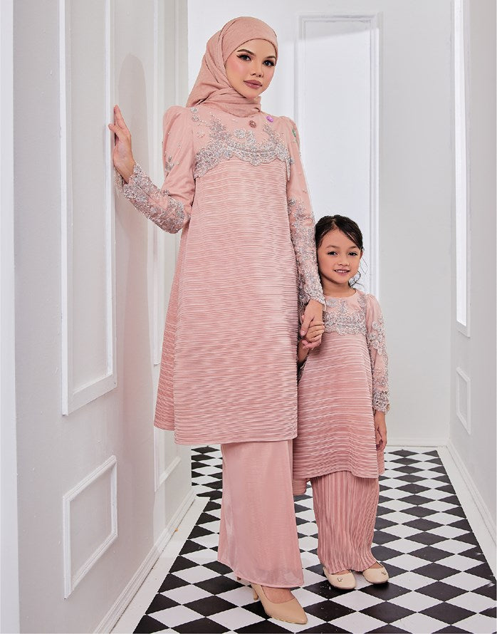 JASMEEN KAFRUNG - PINK (Pre Order)