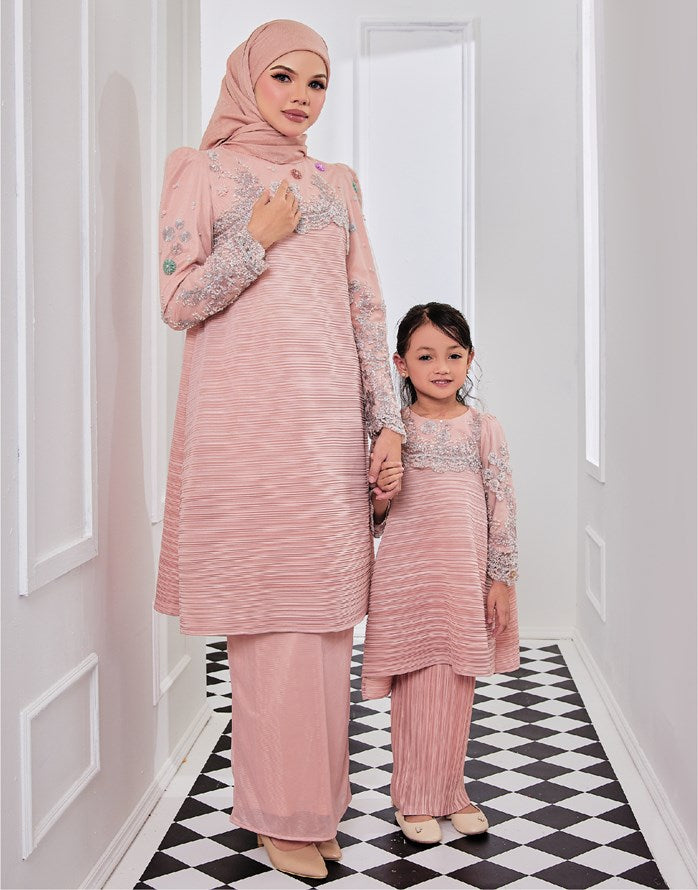 JASMEEN KAFRUNG - PINK (Pre Order)
